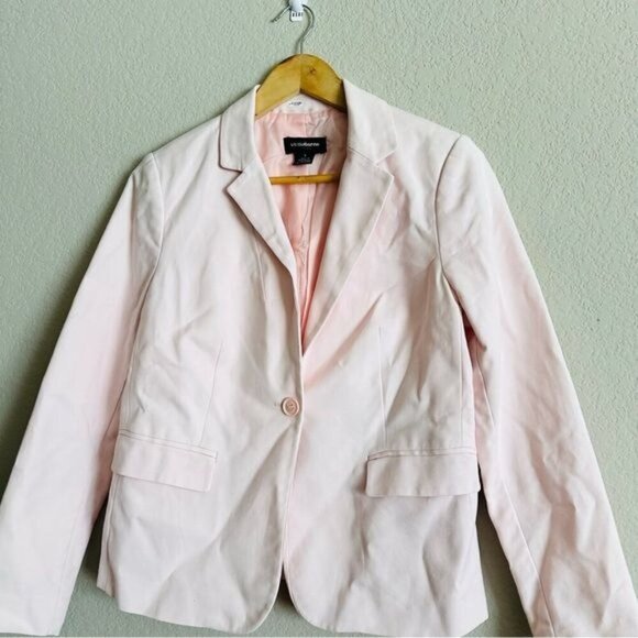 Liz Claiborne Career Pink Blazer Notched Lapel and Fitted Silhouette Size Small - Picture 5 of 9